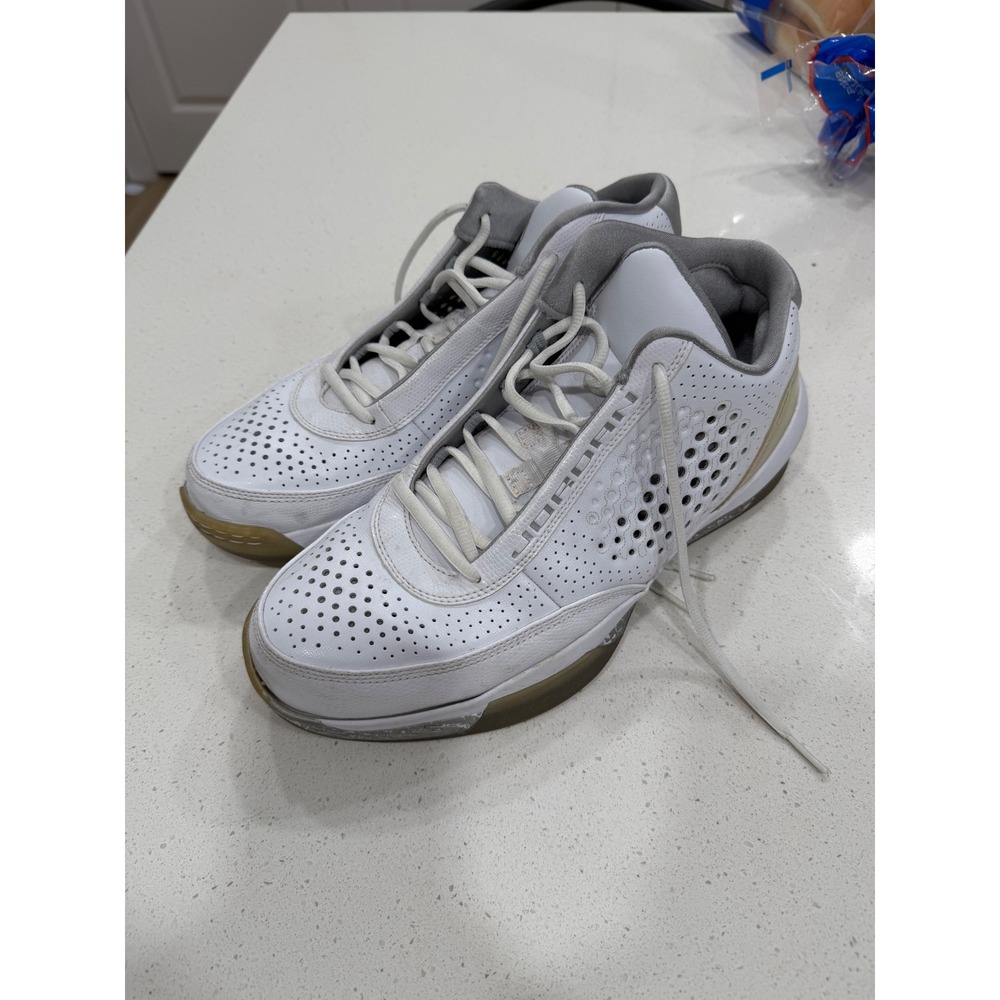 Jordan Mens White Perforated Basketball Shoes Size 11